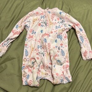 Lot of old navy sleepers